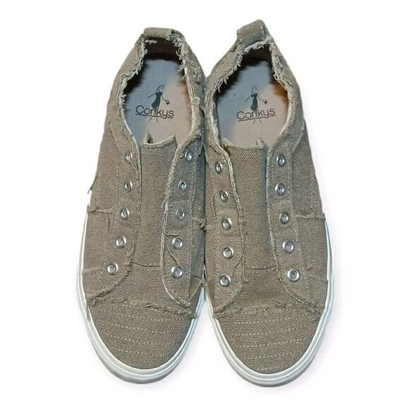 Corkys Shoes Women's Size 8 Slip-On Babalu Canvas Sneakers Low Top Neutral Beige - Picture 2 of 7